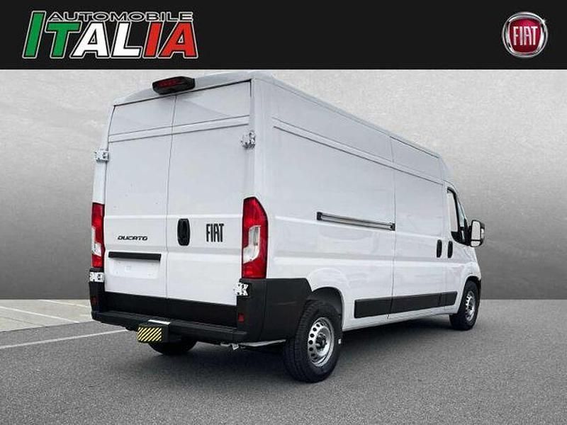 Gebraucht Fiat Ducato 140 PS (102 kW) 2025 Weiß Van