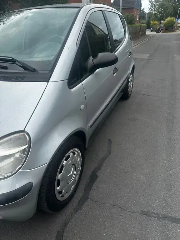 Gebraucht Mercedes A140 Classic 82 PS (60 kW) 2001 Silber Kleinwagen