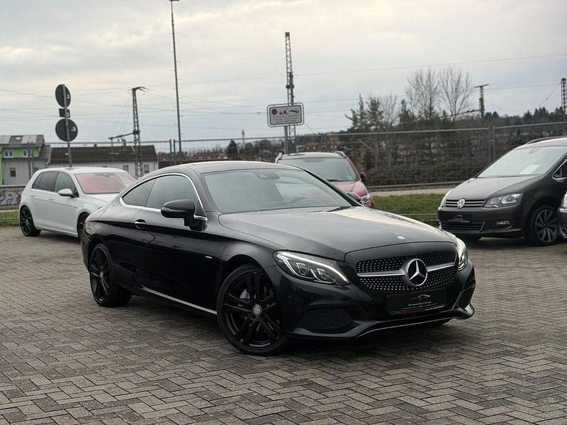 Gebraucht Mercedes C250 Edition 1 204 PS (150 kW) 2016 Obsidianschwarz Coupé