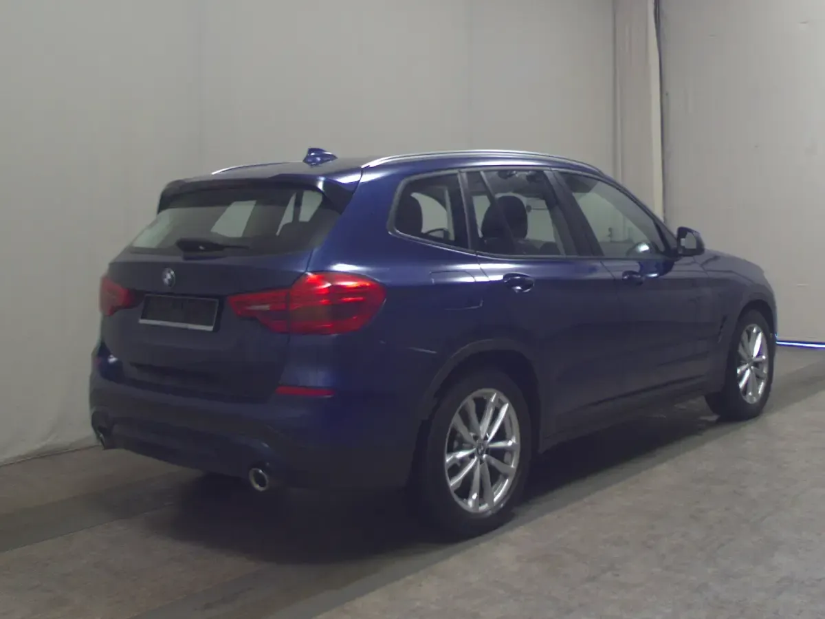 Gebraucht BMW X3 Advantage 184 PS (135 kW) 2019 Blau SUV