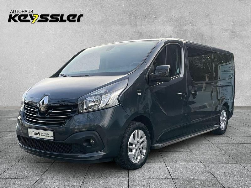 Gebraucht Renault Trafic 145 PS (106 kW) 2018 Kometengrau Van / Kleinbus
