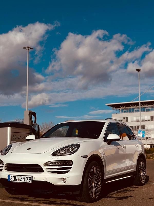 Gebraucht Porsche Cayenne 245 PS (180 kW) 2014 Weiß SUV