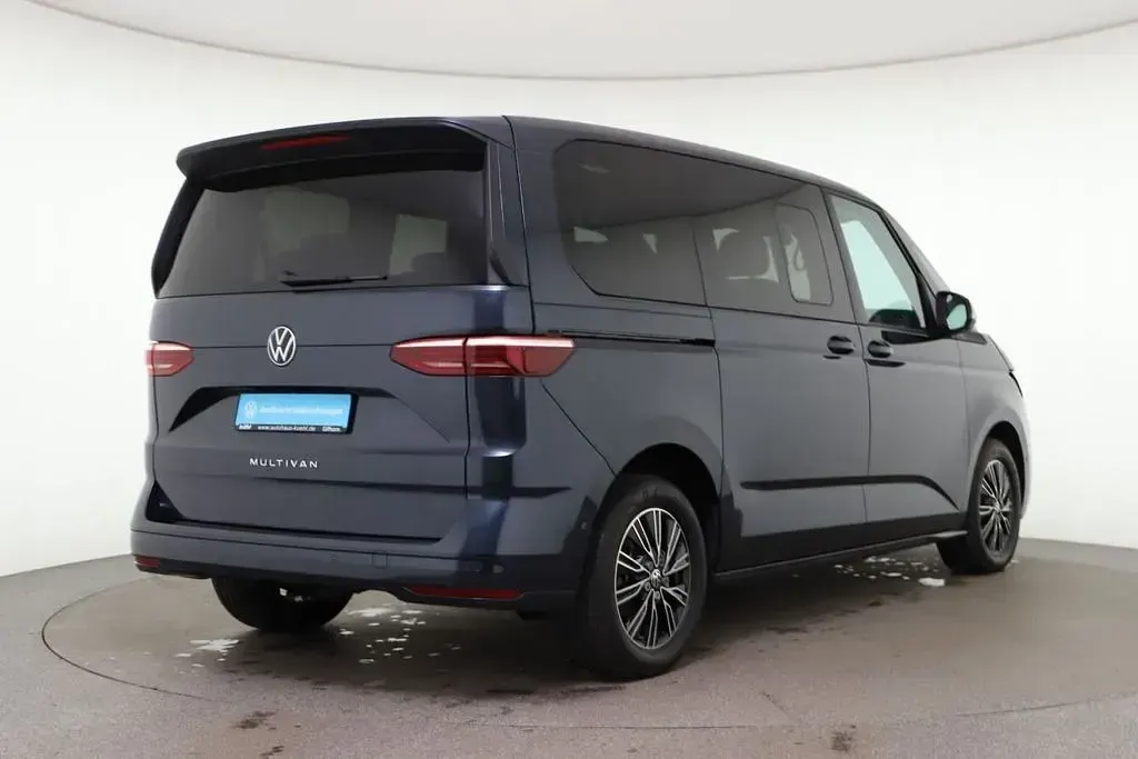 Occasion VW Multivan Life 150 ch (110 kW) 2023 Bleue Monospace