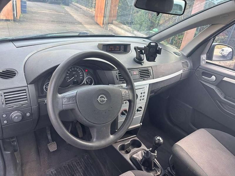 Gebraucht Opel Meriva 101 PS (74 kW) 2003 Grün Van / Kleinbus