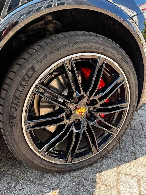 Gebraucht Porsche Cayenne GTS 441 PS (324 kW) 2016 Schwarz SUV