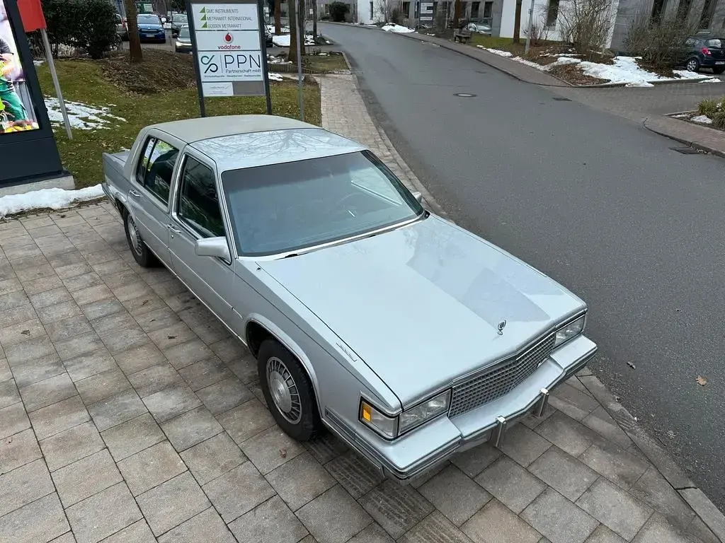 Gebraucht Cadillac Fleetwood 1987 Silber Limousine