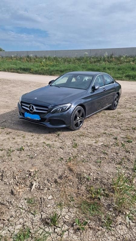 Second-hand Mercedes C180 156 CP (114 kW) 2016 Gri Berlinǎ