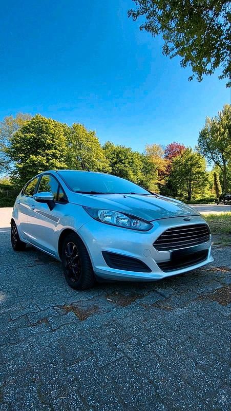 Second-hand Ford Fiesta 2014 Gri Hatchback