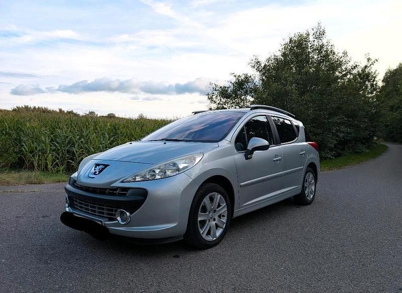 Silber Gebraucht 2008 Peugeot 207 Kombi | 2.550 € (Fairer Preis) - Bild 1/4