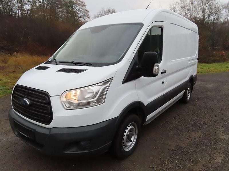 Weiß Gebraucht 2015 Ford Transit Van / Kleinbus | 11.500 € (Guter Preis) - Bild 1/4