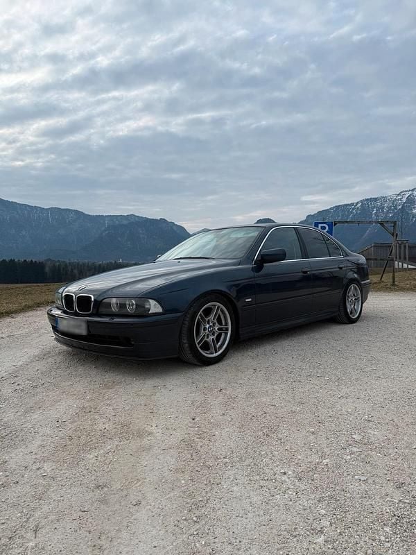 Gebraucht BMW 520 170 PS (125 kW) 2002 Blau Limousine