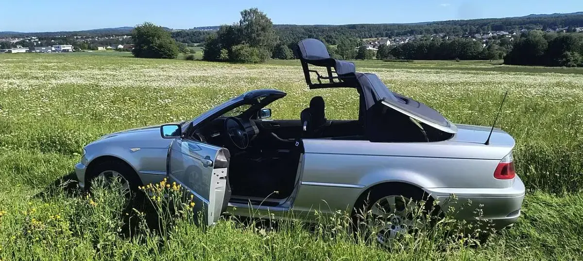 Gebraucht BMW 320 Cabriolet 170 PS (125 kW) 2005 Silber Cabrio