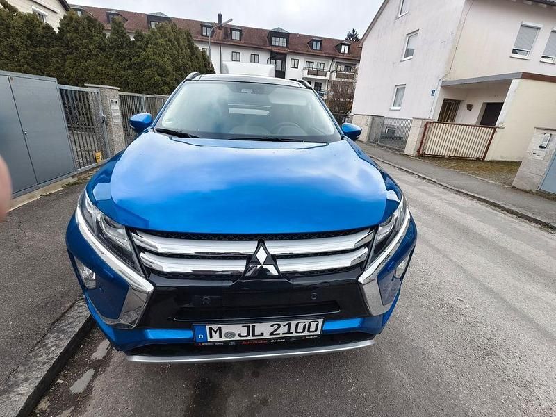Gebraucht Mitsubishi Eclipse Cross 148 PS (108 kW) 2020 Blau SUV