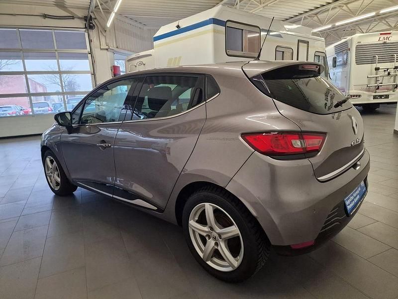 Gebraucht Renault Clio IV 90 PS (66 kW) 2015 Grau Limousine