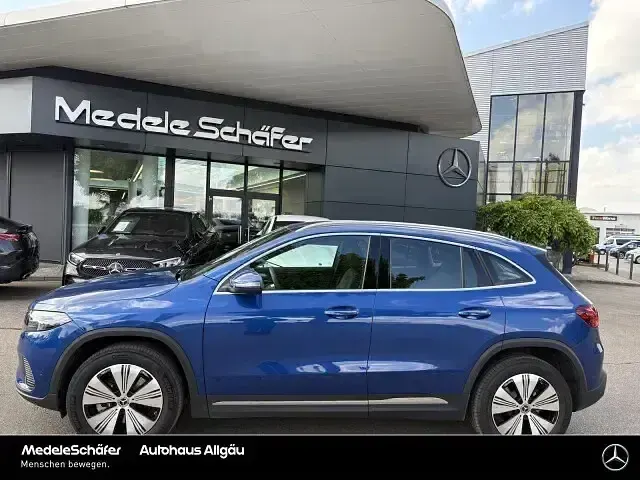 Gebraucht Mercedes EQA300 Progressive 167 kW (228 PS) 2025 Spektralblau SUV
