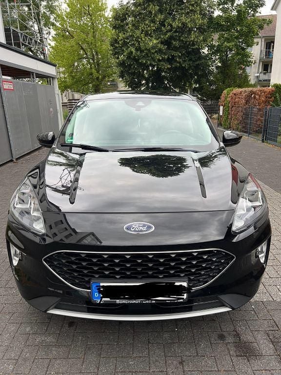 Schwarz Gebraucht 2021 Ford Kuga Cool & Connect SUV | 17.490 € (Superpreis) - Bild 1/4