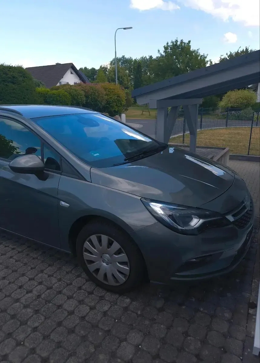 Gebraucht Opel Astra 136 PS (100 kW) 2017 Grau Kombi