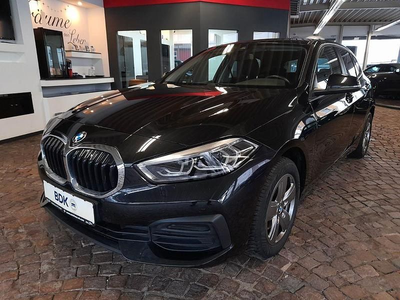 Gebraucht BMW 118 Advantage 136 PS (100 kW) 2024 Schwarz Kleinwagen