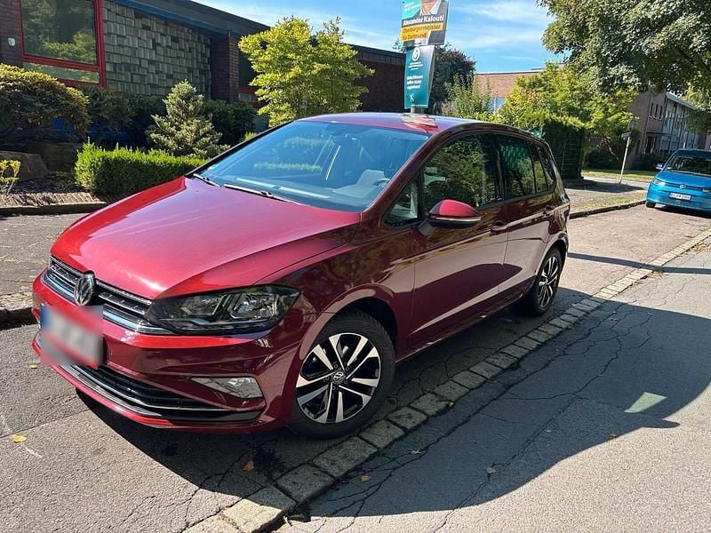 Gebraucht VW Golf Sportsvan United 116 PS (85 kW) 2020 Rot Van / Kleinbus