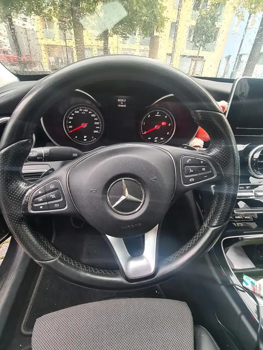 Gebraucht Mercedes C250 204 PS (150 kW) 2015 Grau Limousine