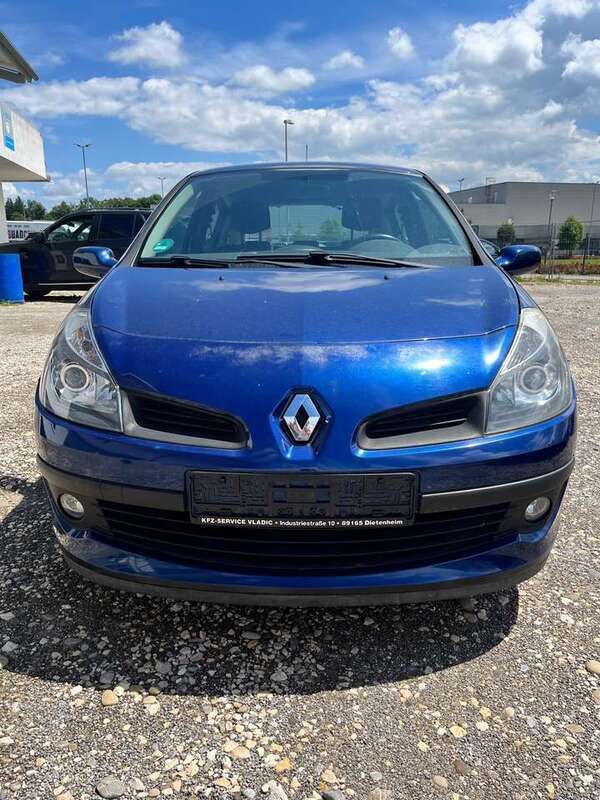 Nv432 methyl blue body col Gebraucht 2007 Renault Clio II Expression Limousine | 2.600 € (Fairer Preis) - Bild 1/4