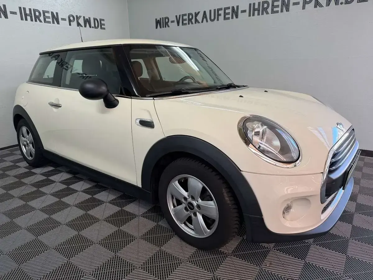 Gebraucht Mini ONE Salt 75 PS (55 kW) 2015 Weiß Kleinwagen