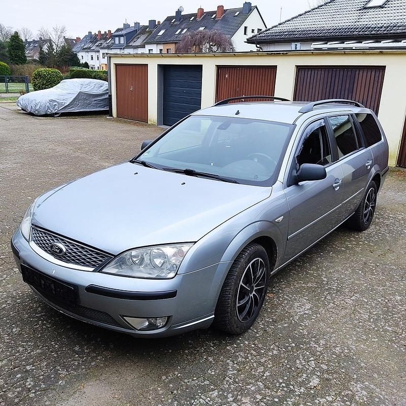 Gebraucht Ford Mondeo 130 PS (95 kW) 2007 Silber Kombi