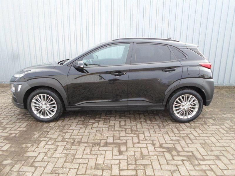 Gebraucht Hyundai Kona YES! 120 PS (88 kW) 2020 Schwarz SUV