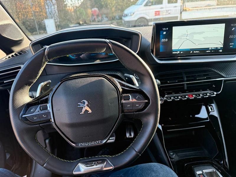 Gebraucht Peugeot 208 GT 131 PS (96 kW) 2023 Kleinwagen