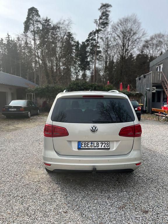 Gebraucht VW Sharan Highline 150 PS (110 kW) 2012 Beige Van / Kleinbus