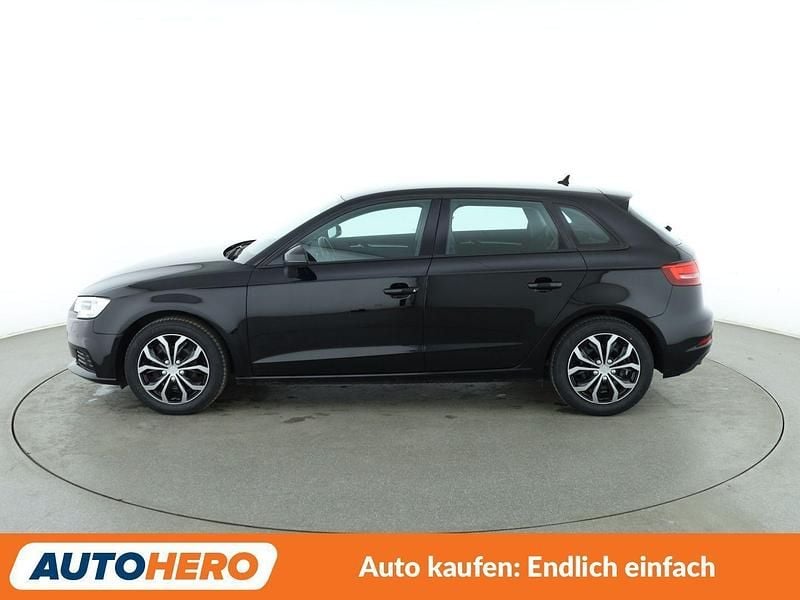 Gebraucht Audi A3 Comfort 150 PS (110 kW) 2017 Schwarz Limousine