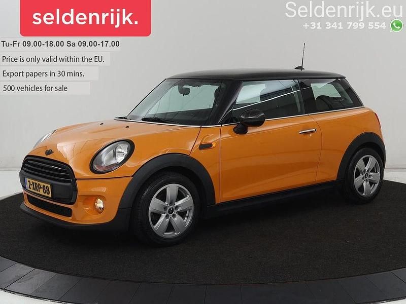 Gebraucht Mini ONE Business 102 PS (75 kW) 2014 Orange Kleinwagen