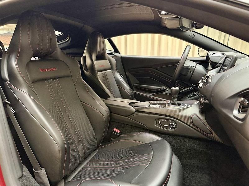 Gebraucht Aston Martin Vantage 510 PS (375 kW) 2019 Rot Coupé