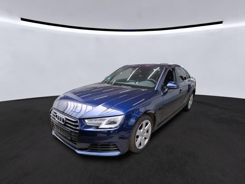 Blau Gebraucht 2019 Audi A4 Sport Limousine | 17.999 € (Fairer Preis) - Bild 1/4