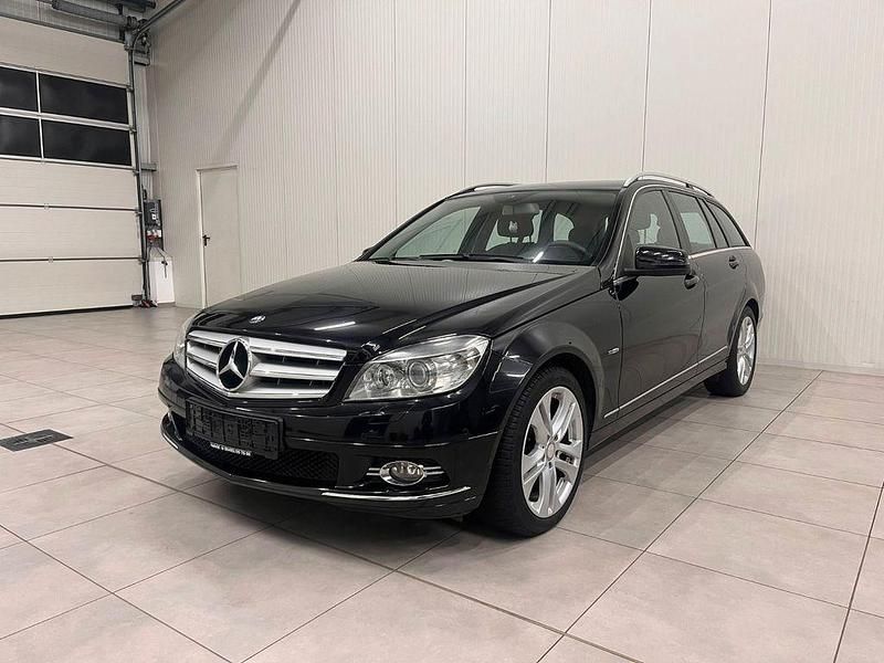 Gebraucht Mercedes C250 204 PS (150 kW) 2009 Schwarz Limousine