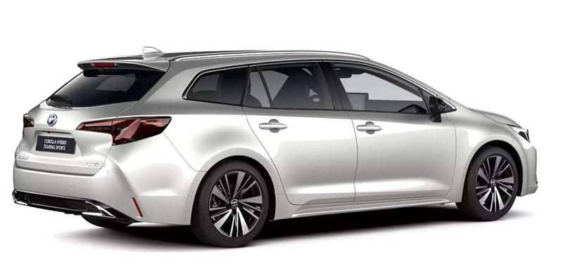 Neu Toyota Corolla 178 PS (130 kW) 2026 Cosmicsilber metallic Kombi