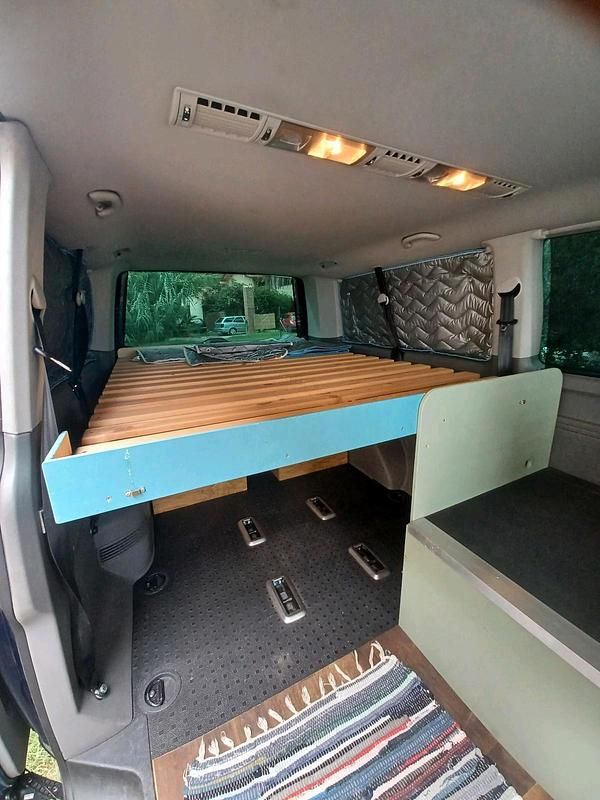 Gebraucht VW T5 131 PS (96 kW) 2007 Blau Van