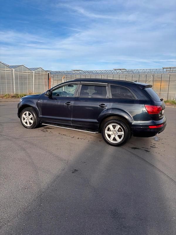 Second-hand Audi Q7 239 CP (175 kW) 2010 Albastru SUV