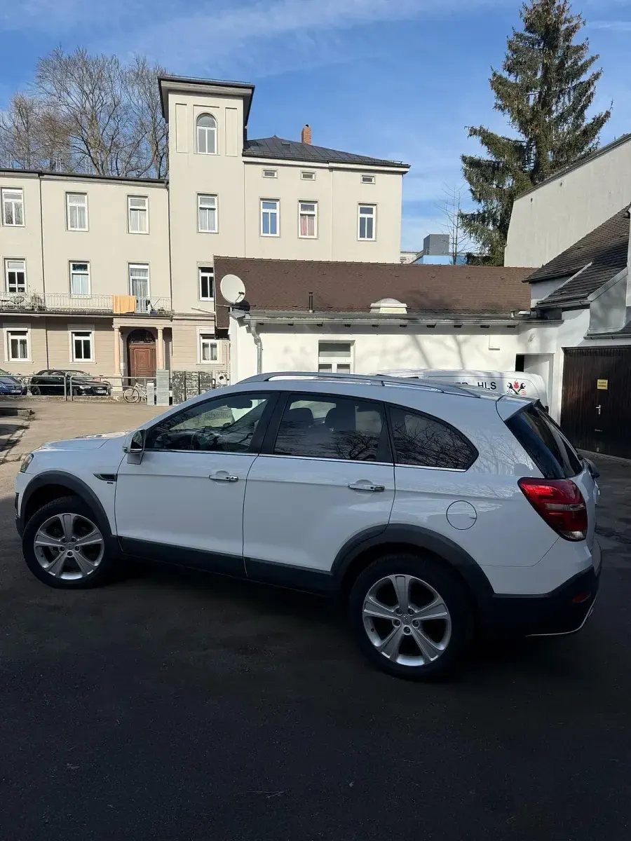 Gebraucht Chevrolet Captiva 184 PS (135 kW) 2013 Weiß SUV