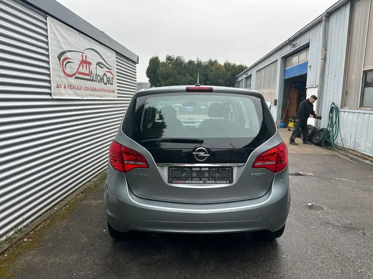 Gebraucht Opel Meriva 120 PS (88 kW) 2010 Grau Van / Kleinbus