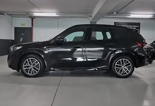 Gebraucht BMW X1 Luxury Line 211 PS (155 kW) 2023 Schwarz SUV
