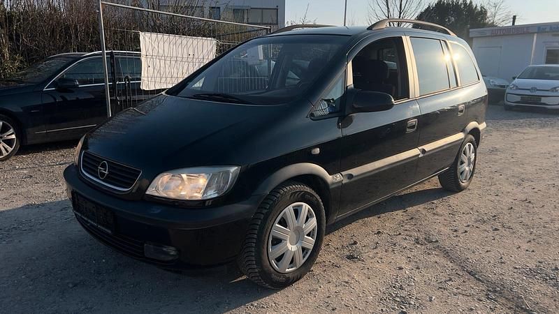 Gebraucht Opel Zafira 125 PS (91 kW) 2002 Van / Kleinbus