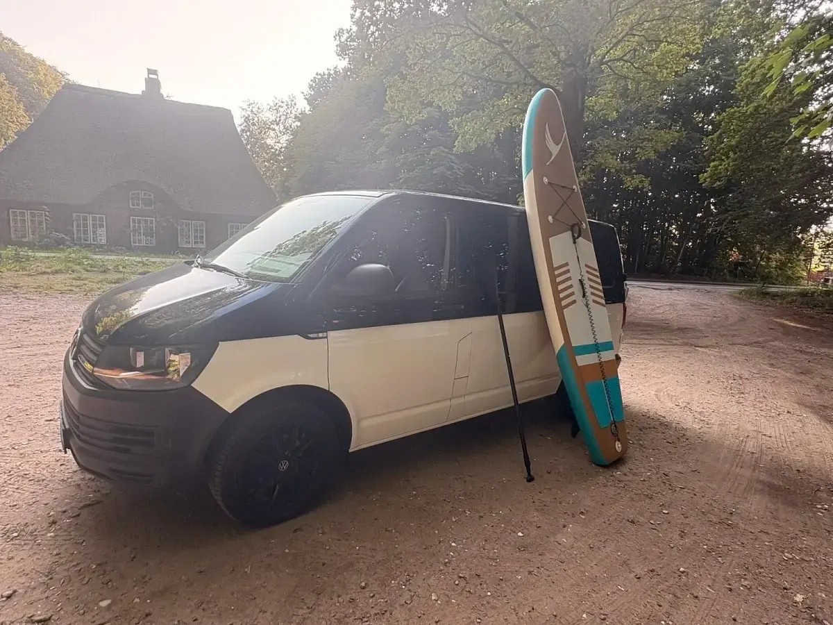 Gebraucht VW T5 102 PS (75 kW) 2015 Schwarz Van