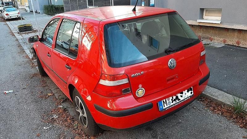 Gebraucht VW Golf IV 75 PS (55 kW) 2002 Rot Limousine