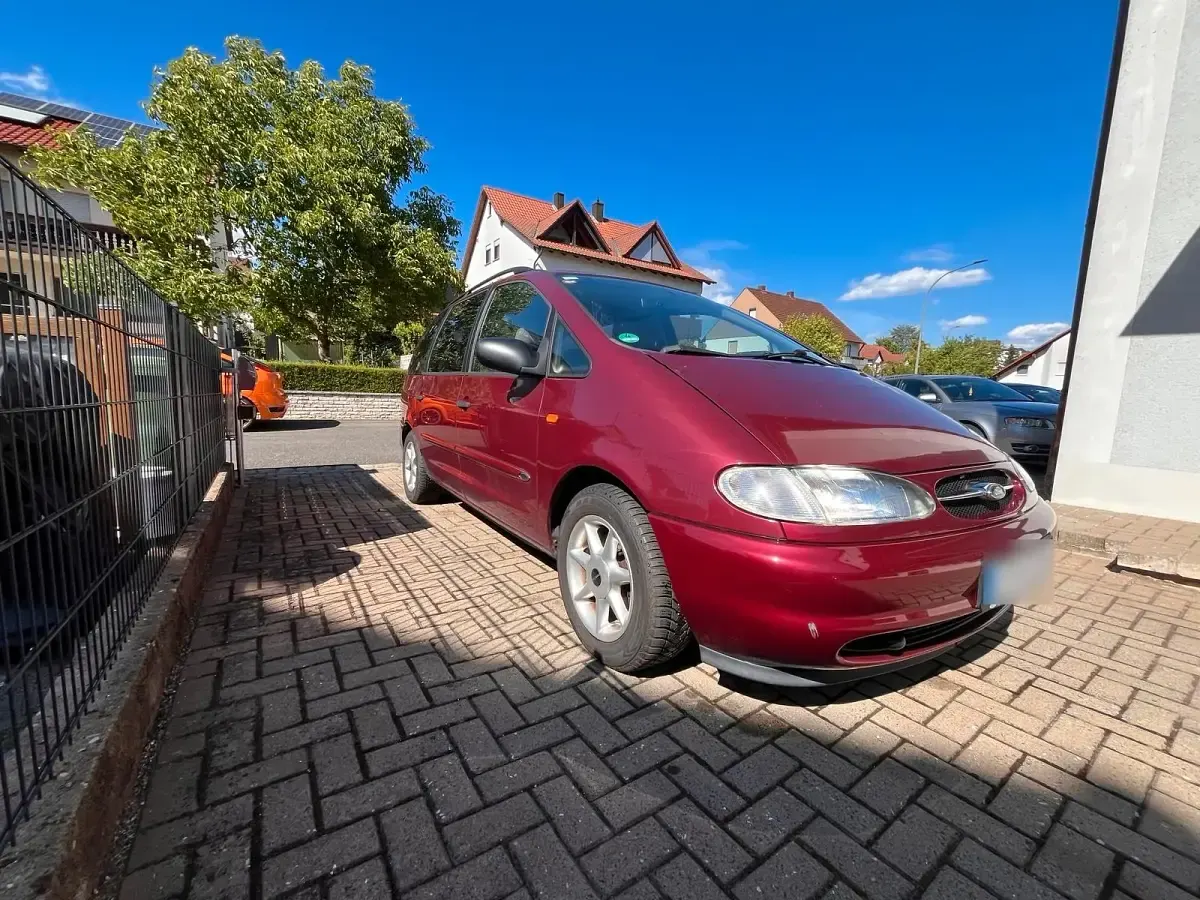 Gebraucht Ford Galaxy 145 PS (106 kW) 1997 Rot Van / Kleinbus