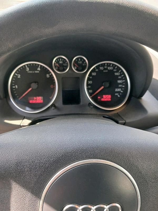 Usata Audi A2 75 CV (55 kW) 2001 Nero Utilitaria