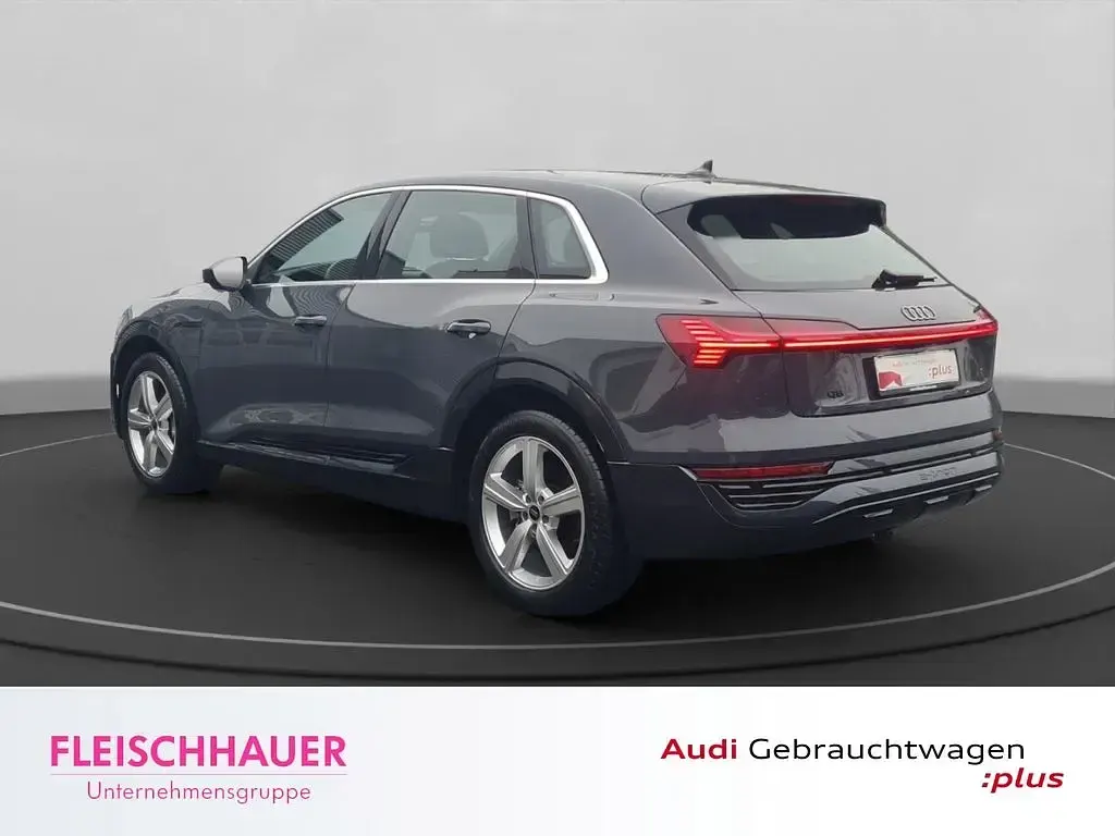 Occasion Audi Q8 e-tron Advanced 300 kW (408 ch) 2024 Gris SUV