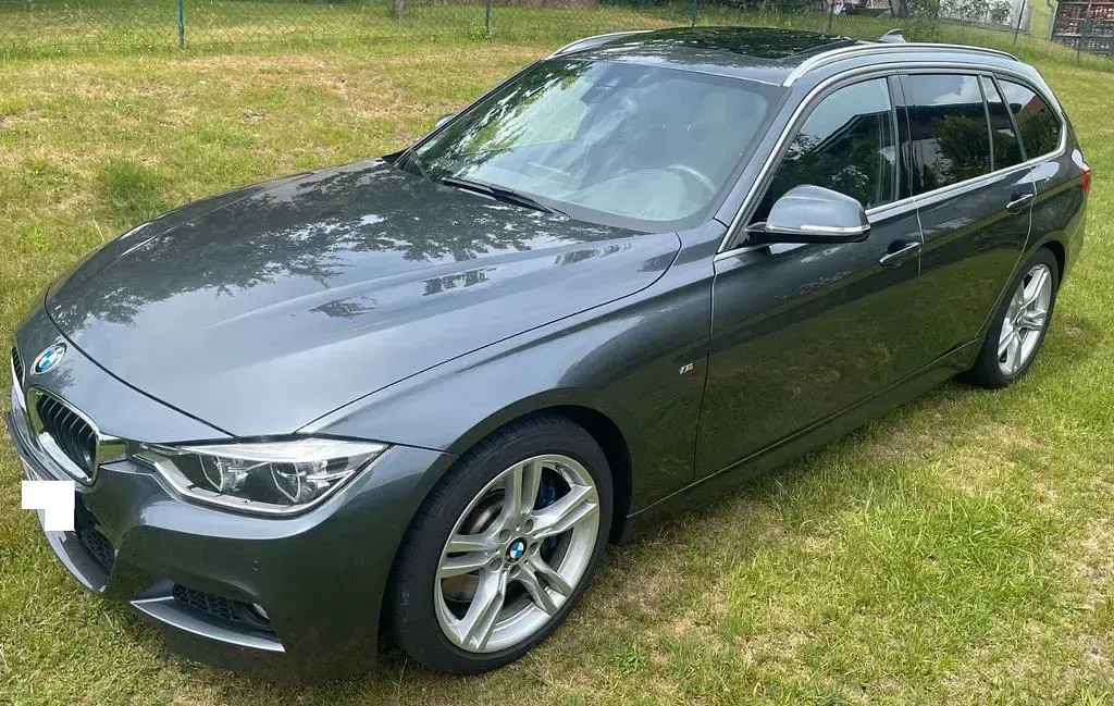 Gebraucht BMW 330 M Sport 252 PS (185 kW) 2016 Silber Kombi