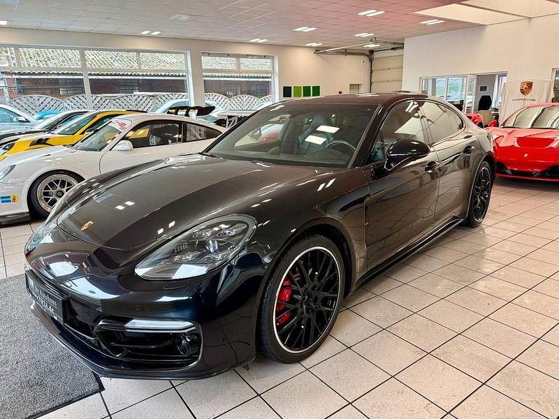 Gebraucht Porsche Panamera GTS 460 PS (338 kW) 2019 Tiefschwarz Limousine