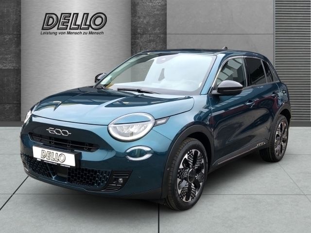 Mare grün (dunkelgruen) Gebraucht 2024 Fiat 600E La Prima SUV | 39.480 € - Bild 1/4
